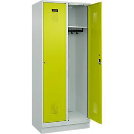 Kleiderspind C+P Evolo Plus, 2 Abteile, 400 mm Abteilbreite, mit Sockel, Anschlag rechts, B 800 x T 500 x H 1950 mm, Zylinder, lichtgrau/clowngrün