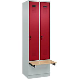 Kleiderspind C+P Evolo Plus, 2 Abteile à 300 mm Breite, Sockel, schwebende Sitzbank, B 600 x T 815 x H 1950 mm, Drehriegel, lichtgrau/rubinrot