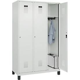 Kleiderspind C+P Evolo Plus, 3 Abteile, 400 mm Abteilbreite, mit Füßen, Anschlag rechts, B 1200 x T 500 x H 1950 mm, Zylinder, lichtgrau/lichtgrau
