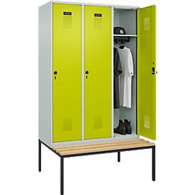 Kleiderspind C+P Evolo Plus, 3 Abteile, 400 mm Abteilbreite, mit untergebauter Sitzbank, B 1200 x T 815 x H 2120 mm, Drehriegel, lichtgrau/clowngrün