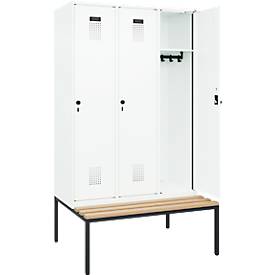 Kleiderspind C+P Evolo Plus, 3 Abteile, 400 mm Abteilbreite, mit untergebauter Sitzbank, B 1200 x T 815 x H 2120 mm, Drehriegel, verkehrsweiß/verkehrsweiß