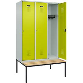 Kleiderspind C+P Evolo Plus, 3 Abteile, 400 mm Abteilbreite, mit untergebauter Sitzbank, B 1200 x T 815 x H 2120 mm, Zylinder, lichtgrau/clowngrün
