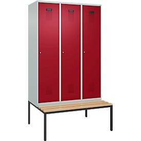 Kleiderspind C+P Evolo Plus, 3 Abteile, 400 mm Abteilbreite, mit untergebauter Sitzbank, B 1200 x T 815 x H 2120 mm, Zylinder, lichtgrau/rubinrot