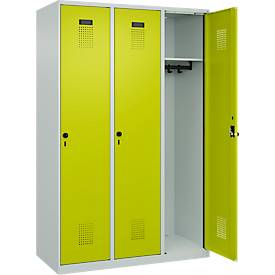 Kleiderspind C+P Evolo Plus, 3 Abteile, 400 mm breit, Drehriegel, Soft-Anschlag, B 1.200 x T 500 x H 1.850 m, lichtgrau/clowngrün