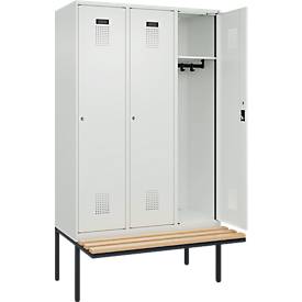 Kleiderspind C+P Evolo Plus, 3 Abteile à 400 mm Breite, schwebende Sitzbank, B 1200 x T 815 x H 2120 mm, Zylinder, lichtgrau/lichtgrau