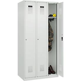 Kleiderspind C+P Evolo Plus, 3 Abteile, Anschlag rechts, Zylinderschloss, B 900 x T 500 x H 1850 mm, lichtgrau/lichtgrau