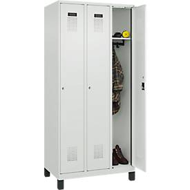 Kleiderspind C+P Evolo Plus, 3 Abteile, Anschlag rechts, Zylinderschloss, B 900 x T 500 x H 1950 mm, lichtgrau/lichtgrau