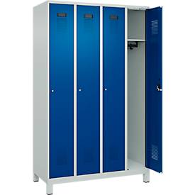 Kleiderspind C+P Evolo Plus, 4 Abteile, 300 mm Abteilbreite, mit Füßen, Anschlag rechts, Zylinder, B 1200 x T 500 x H 1950 mm, lichtgrau/enzianblau