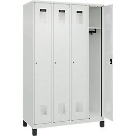Kleiderspind C+P Evolo Plus, 4 Abteile, 300 mm Abteilbreite, mit Füßen, Anschlag rechts, Zylinder, B 1200 x T 500 x H 1950 mm, lichtgrau/lichtgrau