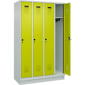 Kleiderspind C+P Evolo Plus, 4 Abteile, 300 mm Abteilbreite, mit Sockel, Anschlag rechts, B 1200 x T 500 x H 1950 mm, Drehriegel, lichtgrau/clowngrün