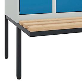 Kleiderspind C+P Evolo Plus, 4 Abteile à 300 mm Breite, schwebende Sitzbank, B 1200 x T 815 x H 2120 mm, Drehriegel, lichtgrau/lichtblau