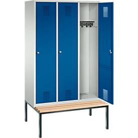 Kleiderspind Evolo S 3000, untergebaute Sitzbank, 3 Abteile, Stahl, Zylinderschloss, lichtgrau/enzianblau
