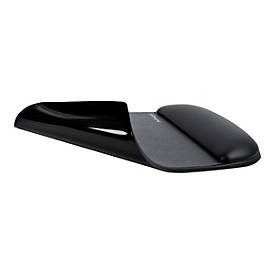 StarTech.com Ergonomisches Mauspad mit Gelkissen, 17x18x2cm, Gepolstertes Gel Mauspad für ergonomischer Arbeitsplatz mit Handgelenkauflage und rutschfeste PU-Basis unterlage (B-ERGO-MOUSE-PAD)
