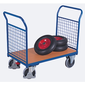 Chariot à double paroi frontale, panneau acier/MDF, décor bleu gentiane/hêtre, L 850 x l 500 mm, parois frontales grillagées, roulettes TPE avec EasySTOP, jusqu'à 400 kg