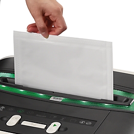 Feuilles lubrifiantes Rexel pour destructeurs de documents,  paquet de 12 feuilles