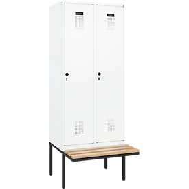 Kleiderspind C+P Evolo Plus, 2 Abteile à 400 mm Breite, schwebende Sitzbank, B 800 x T 815 x H 2120 mm, Drehriegel, verkehrsweiß/verkehrsweiß