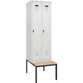 Kleiderspind C+P Evolo Plus, 2 Abteile mit je 300 mm Breite, Unterbau-Sitzbank, B 600 x T 815 x H 2120 mm, Drehriegel, lichtgrau/lichtgrau