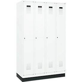 Kleiderspind C+P Evolo Plus, 4 Abteile, 300 mm Abteilbreite, mit Sockel, Anschlag rechts, B 1200 x T 500 x H 1950 mm, Zylinder, verkehrsweiss/verkehrsweiss