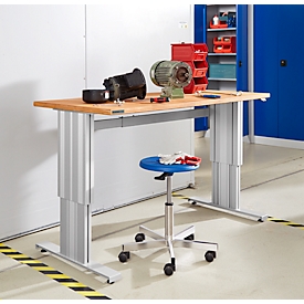 Table de travail Schäfer Shop Genius, réglable en hauteur électriquement, commande synchrone, capacité de charge 400 kg, L 1500 x P 700 x H 717-1117 mm 