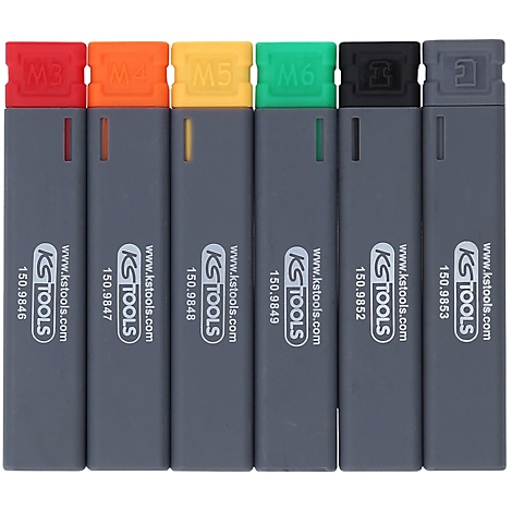 Sechs graue Werkzeug-Stifte mit farbigen Deckeln: rot, orange, gelb, grün, schwarz und grau. Auf den Stiften stehen Größenbezeichnungen und Logos.