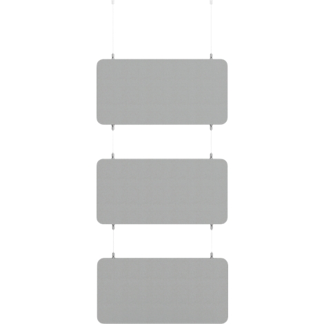 Drie rechthoekige, grijze borden hangen aan dunne touwen.
