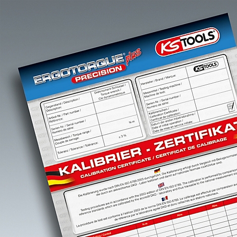 Blau-weißes Zertifikat mit Logos von KS TOOLS, ERGOTORQUE plus PRECISION und Texten wie "KALIBRIER- ZERTIFIKAT" und "Calibration Certificate".
