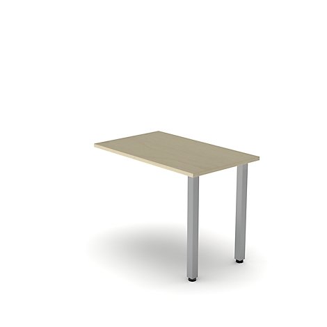 Een lichtbruine tafel met twee zilveren poten die op een wit oppervlak staan.