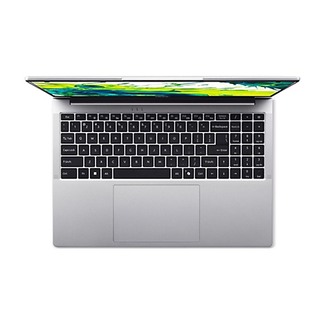 Draufsicht auf einen silberfarbenen Laptop mit geöffnetem Bildschirm und Blick auf die Tastatur.