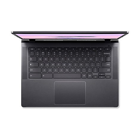 Draufsicht auf einen schwarzen Laptop, der geöffnet auf weißem Hintergrund liegt. Das Tastaturfeld ist deutlich erkennbar.