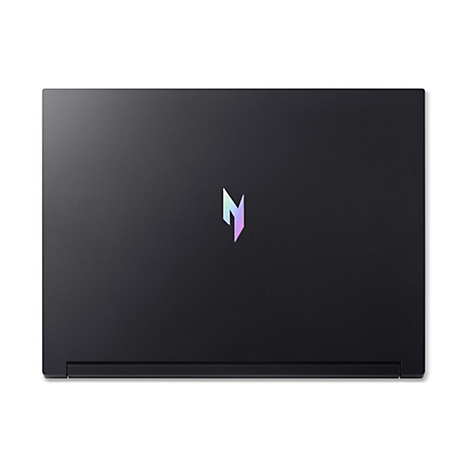 Dunkelschwarzer Laptop-Deckel. Oben rechts ein Logo in Rosa, Lila und Blau.