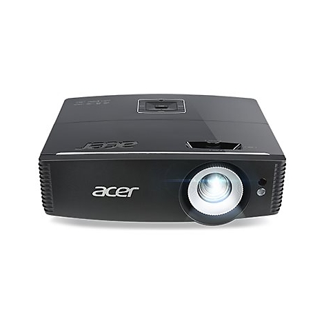 Schwarzer Acer-Projektor mit hellem Lichtstrahl. Das Gerät hat das Acer-Logo auf der Vorderseite.