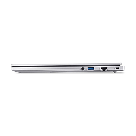 Seitenansicht eines silbernen Laptops auf weißem Hintergrund. Verschiedene Anschlüsse sind zu sehen.
