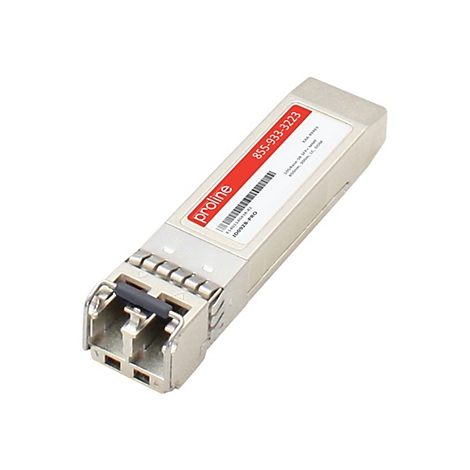 Ein silberner Proline SFP+ Transceiver mit rotem Aufkleber und technischer Beschriftung auf weißem Grund.