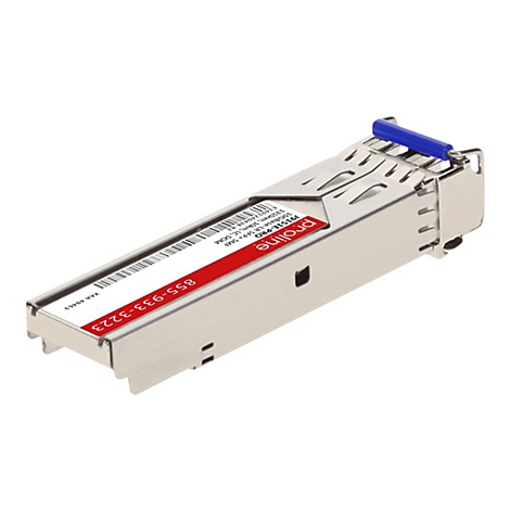 Silberner SFP+ Glasfaser-Transceiver mit rotem Etikett und blauem Entriegelungshebel.