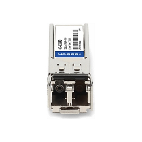 SFP+ Glasfaser-Transceiver Modul mit Addon-Etikett vor weißem Hintergrund.
