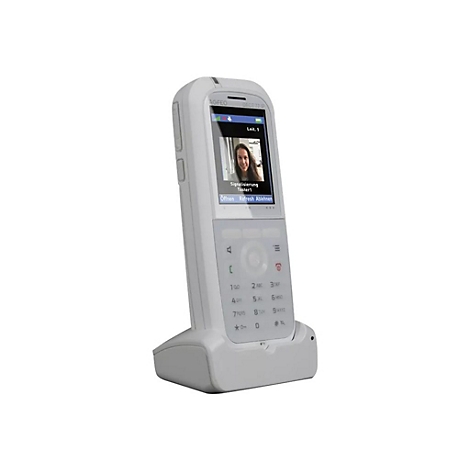 Weißes AGFEO DECT 77 IP Schnurlostelefon in der Ladeschale mit Display-Anzeige einer Türsprechstelle.