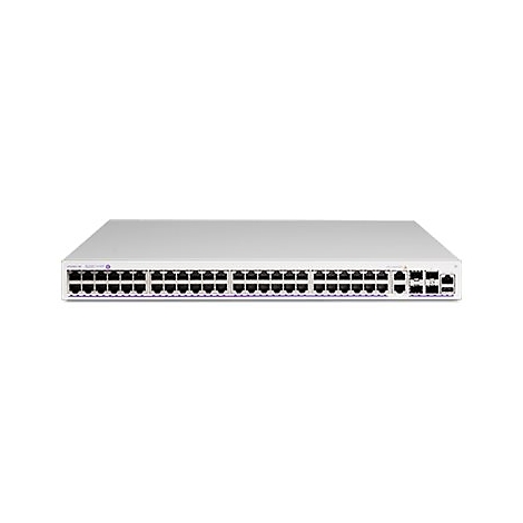 Heller Netzwerk-Switch von Aruba mit zahlreichen Ethernet-Ports auf der Vorderseite vor weißem Hintergrund.