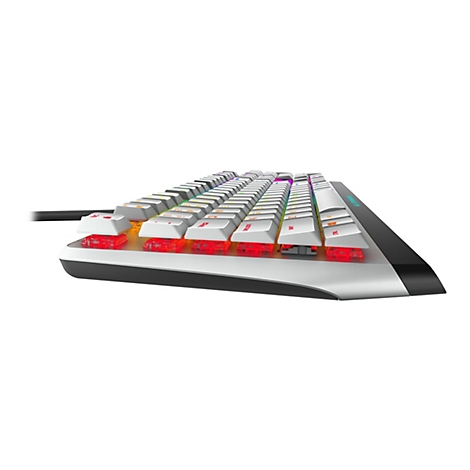 Eine halb-draufsicht einer Gaming-Tastatur. Die Tastatur ist silberfarben mit weißen Tasten und leuchtenden RGB-Beleuchtung.