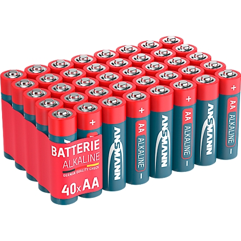 View of batteries: 40 AA batteries, red and blue colors, the inscription 'BATTERY ALKALINE 40xAA'.