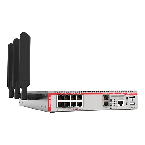 Ein grauer Router mit drei schwarzen Antennen. Auf der Vorderseite sind mehrere Anschlüsse und das Logo von Alcatel-Lucent zu sehen.