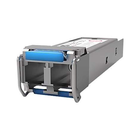 Nahaufnahme eines silberfarbenen optischen Transceivers mit blauen Akzenten.