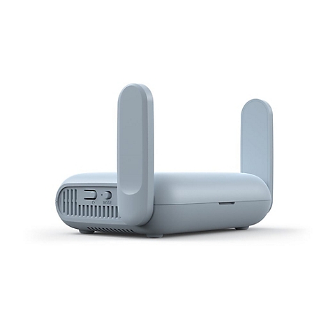 Heller, flacher WLAN-Router mit zwei abgerundeten Antennen vor weißem Hintergrund.