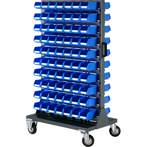 Una estantería de almacenamiento móvil de metal con numerosas cajas de plástico azules distribuidas en diez niveles.