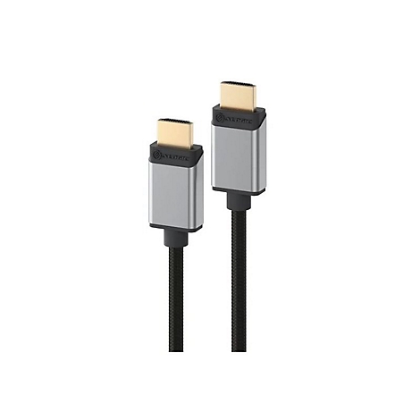 Zwei HDMI-Kabel mit goldfarbenen Anschlüssen und silberfarbenen Steckern mit Logoprägung vor weißem Hintergrund.