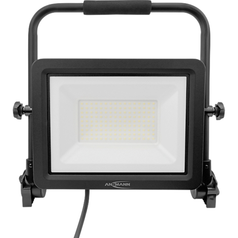 Black LED floodlight with handle and logo. The white light cone is framed by a black frame.