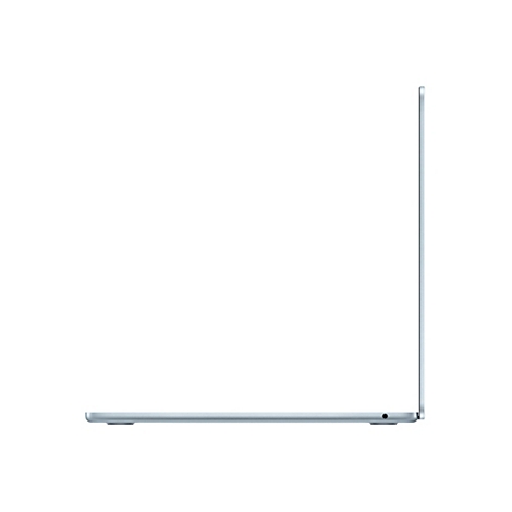 Seitenansicht eines flachen, silbernen Laptops auf weißem Grund.