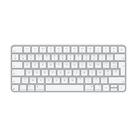 Vue de dessus d'un clavier Apple argenté, sur fond blanc. Les touches sont blanches avec des lettres et symboles noirs.