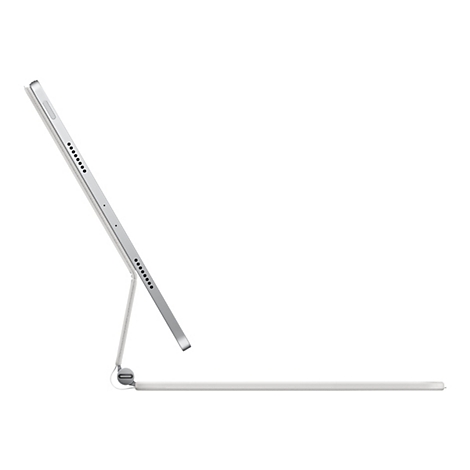 Ein silbernes iPad, das auf einer Tastatur steht und einen Bildschirmwinkel aufweist, der sich anpassen lÃ¤sst.