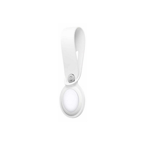 AirTag Apple blanc avec boucle. Le tracker est rond avec une plaque métallique argentée. Une sangle blanche y est attachée.