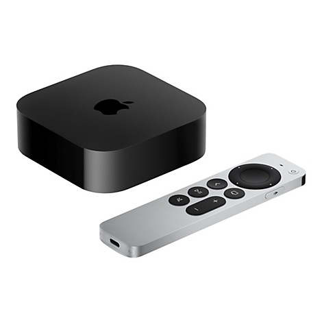 Apple TV der neuesten Generation mit Fernbedienung, vor weißem Hintergrund. Der Streaming-Player ist schwarz mit einem Apple-Logo. Die Fernbedienung ist silber.